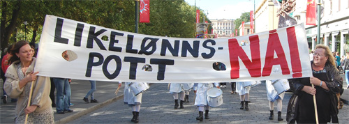 Kvinner på tvers 2009: Likelønn nå!